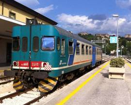 TRASPORTI: DE CRESCENTIIS, ”RIVEDERE CORSE TRENI PESCARA-SULMONA-L’AQUILA”