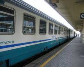 TRENO INVESTE E UCCIDE UNA PERSONA SULLA ANCONA-PESCARA