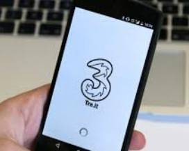 PROBLEMI TRAFFICO DATI WIND E 3: UTENZE BLOCCATE PER ORE, CHIESTO INTERVENTO AGCOM