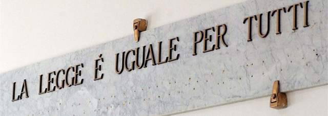 UNIVAQ: ”FURBETTI DEL CARTELLINO”, ARCHIVIATI DA TRUFFA PANDOLFI E BIZZARRI