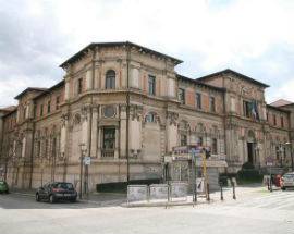 DROGA E SESSO CON UNA MINORE,  29ENNE MARSICANO IN MANETTE