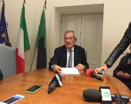 ASL L’AQUILA: TRIFUOGGI RIUNISCE I FRONDISTI, BOCCIATO TORDERA