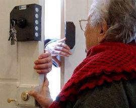 SICUREZZA ANZIANI: A SILVI CAMPAGNA ”NON CI CASCO” PER EVITARE TRUFFE