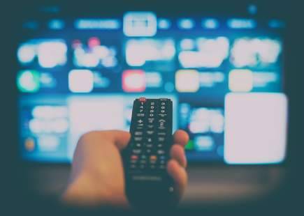 ABBONAMENTI PIRATA A PAY TV: DENUNCIATI 223 CLIENTI, RISCHIANO 8 ANNI
