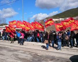 BORSE STUDIO: SIT-IN STUDENTI UNIVAQ IN REGIONE, ”ASPETTATE IL CONSIGLIO”