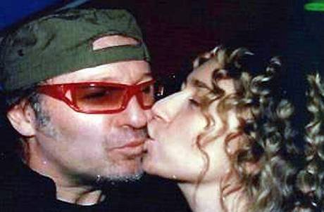 VASCO SPOSO A 60 ANNI: OGGI LE NOZZE CON LA SUA LAURA