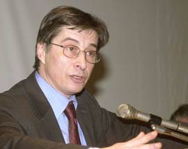 SISMA: ERRANI, ”METTERE IN SICUREZZA LE ZONE ROSSE DEI CENTRI STORICI”