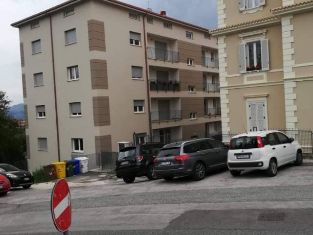 L’AQUILA: DENUNCIA RESIDENTI VIA ZARA, STRADA AL BUIO DA SETTIMANE