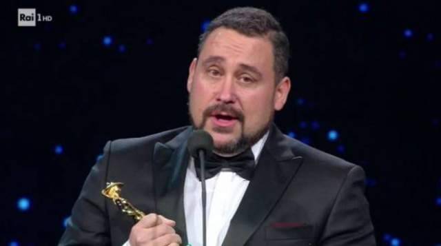 VICTOR PEREZ RICORDA L’AQUILA DURANTE LA PREMIAZIONE DEI DAVID DI DONATELLO
