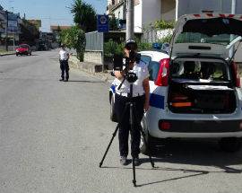 VIGILI URBANI CON IL TELELASER, RAFFICA DI MULTE A SAN SALVO