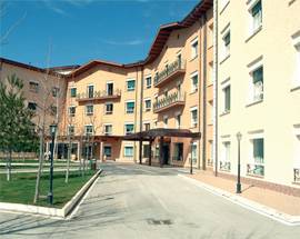 SCOPPITO: PROBLEMI MENSA VILLA DOROTEA, PARENTE DI UN’ANZIANA PROTESTA