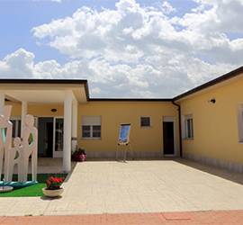 COVID: SINDACI PELIGNI FANNO QUADRATO PER UTILIZZO STRUTTURA VILLA GIOIA