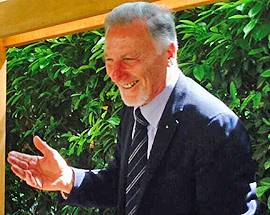 L’AQUILA: PROF BONANNO, 40 ANNI D’INGLESE ”I CORSI, LA SCUOLA E DANIELE SILVESTRI…”
