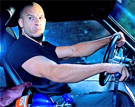 FAST AND FURIOUS SULLA A24: CONTROMANO A 200 ALL’ORA