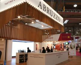 VINITALY: PEPE, ”EDIZIONE MEMORABILE PER L’ABRUZZO, SI E’ CELEBRATA ECCELLENZA DEL MONTEPULCIANO”