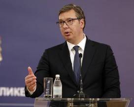 SERBIA, URNE APERTE PER PARLAMENTARI E AMMINISTRATIVE