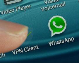 TENTA IL SUICIDIO, SALVATA DA UN MESSAGGIO WHATSAPP