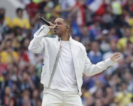 MONDIALI 2018: WILL SMITH SCEGLIE ABITO ABRUZZESE PER CERIMONIA CHIUSURA