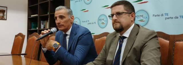 REGIONALI: NERVI TESI TRA CIVICHE ABRUZZO, E AZIONE POLITICA MOLLA DI STEFANO