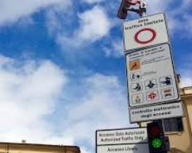 LANCIANO: ”GIUDICE ANNULLA MULTE, MA COMUNE INVIA INGIUNZIONI PAGAMENTO”