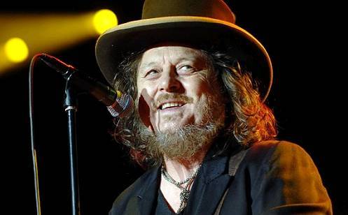 ZUCCHERO INCANTA CHIETI: LA CIVITELLA SCATENATA AL RITMO DI ‘SESION CUBANA’