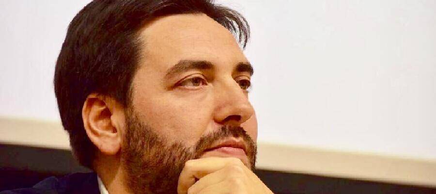 NEL PD FIOCCANO ESPULSIONI E SOSPENSIONI, AD AVEZZANO VOLANO STRACCI CON EX VERDECCHIA