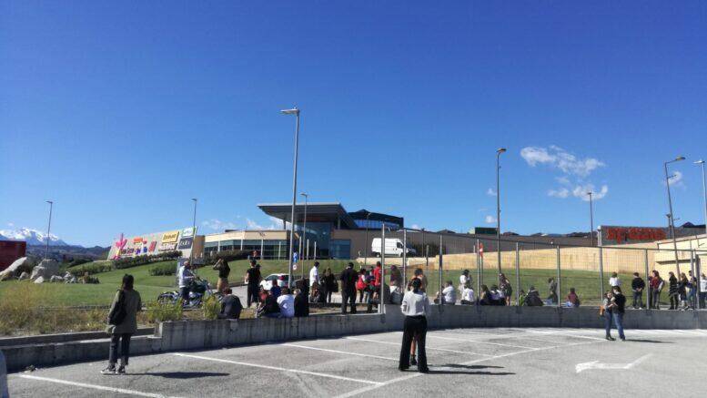 TERAMO: FALSO ALLARME BOMBA, CENTRO COMMERCIALE GRAN SASSO RIAPRE AL PUBBLICO