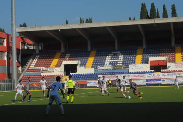 CALCIO, L’AQUILA VINCE LA PRIMA DI COPPA ITALIA: COL PRATOLA DECIDE MICCICHE’