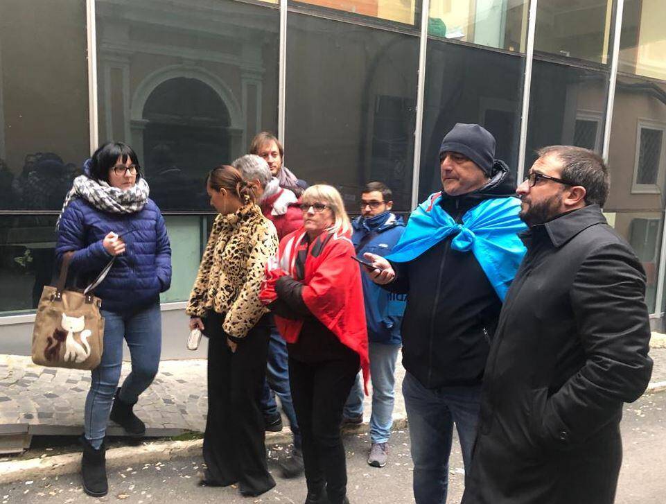 L’AQUILA: CALL CENTER C2C, BIONDI, “BASTA GIOCARE CON LA VITA DEI LAVORATORI”