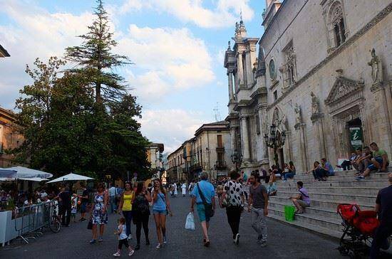 COVID: ORDINANZA REGIONE ABRUZZO, NEGOZIANTI SULMONA CHIEDONO REVOCA “OPPURE SARA’ PROTESTA”