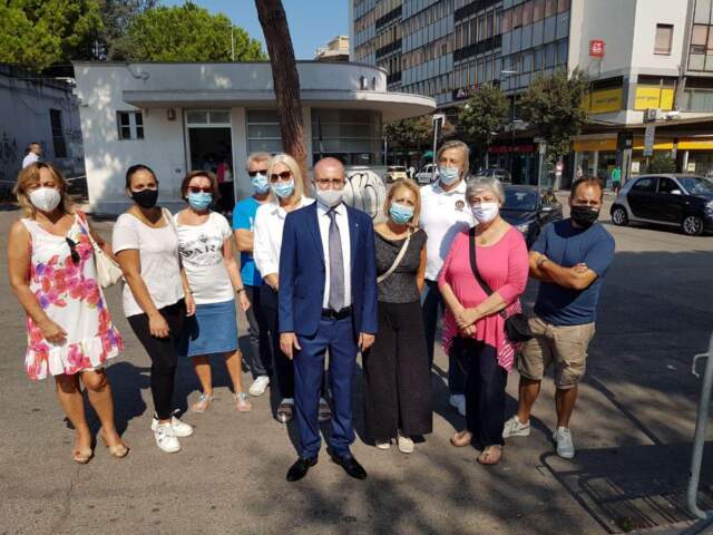 PESCARA, PETTINARI (M5S): “EMERGENZA SICUREZZA, CENTRO PRESO D’ASSALTO DA BALORDI”