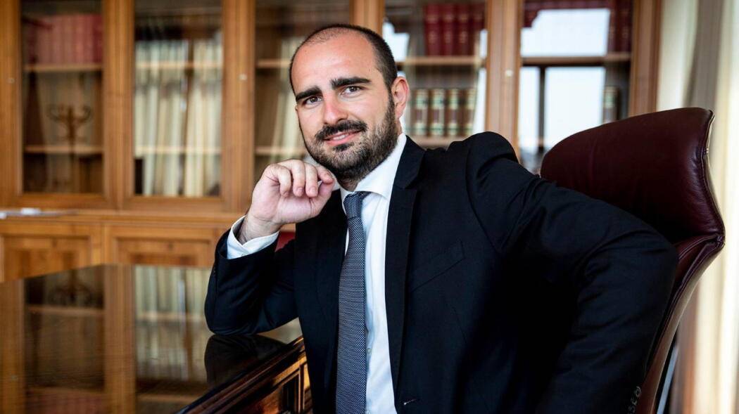 “FURBETTI DEL BONUS”: DEPUTATO MARCO RIZZONE ESPULSO DAL MOVIMENTO 5 STELLE