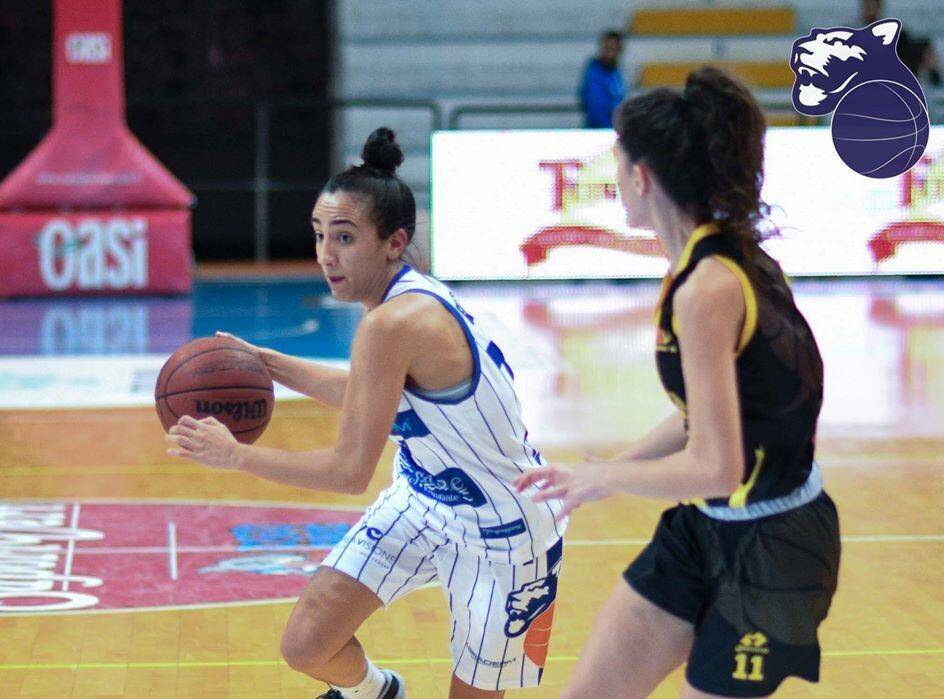 BASKET, LE PESCARESI SERVADIO, LUCENTE E SCOGLIA RESTANO A ROSETO