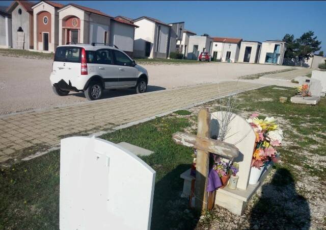 L’AQUILA: TIMORI DI ORDIGNI INESPLOSI AL CIMITERO, OK A BONIFICA NELL’AREA DEI CANTIERI