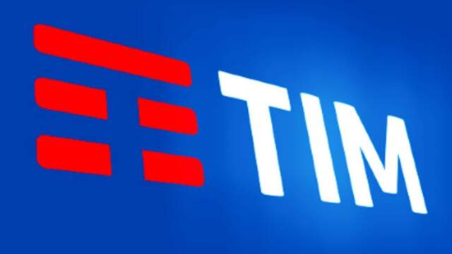 “DA MESI PROBLEMI CON LA TIM, MA L’OPERATORE NON RISOLVE NULLA”, LA PROTESTA DI UN AQUILANO