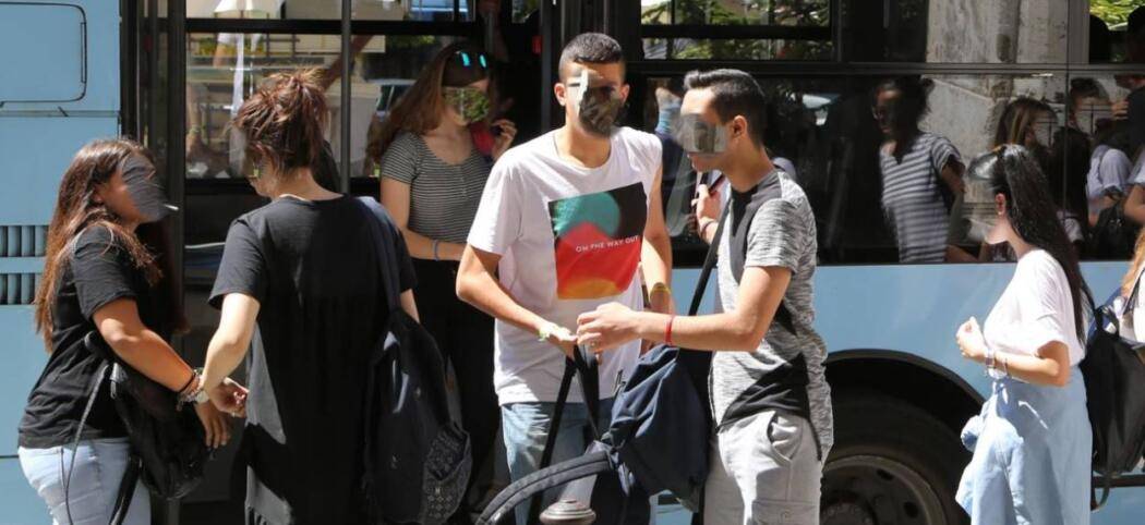 STUDENTI IN AUTOBUS: ABRUZZO TRA I PRIMI IN ITALIA, MA DAL 2015 TAGLIATI 14 MILIONI A TRASPORTI