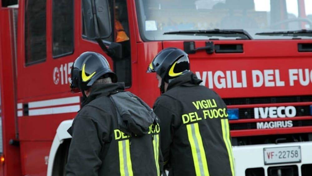 ROSCIANO: NUOVO INCENDIO DOMATO DAI VIGILI DEL FUOCO