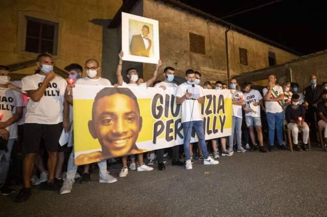 OGGI L’ULTIMO SALUTO A WILLY, FIUME DI MAGLIE BIANCHE PER IL FUNERALE