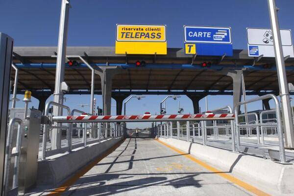 A14, CHIUSURE NOTTURNE ENTRATA TERAMO – GIULIANOVA
