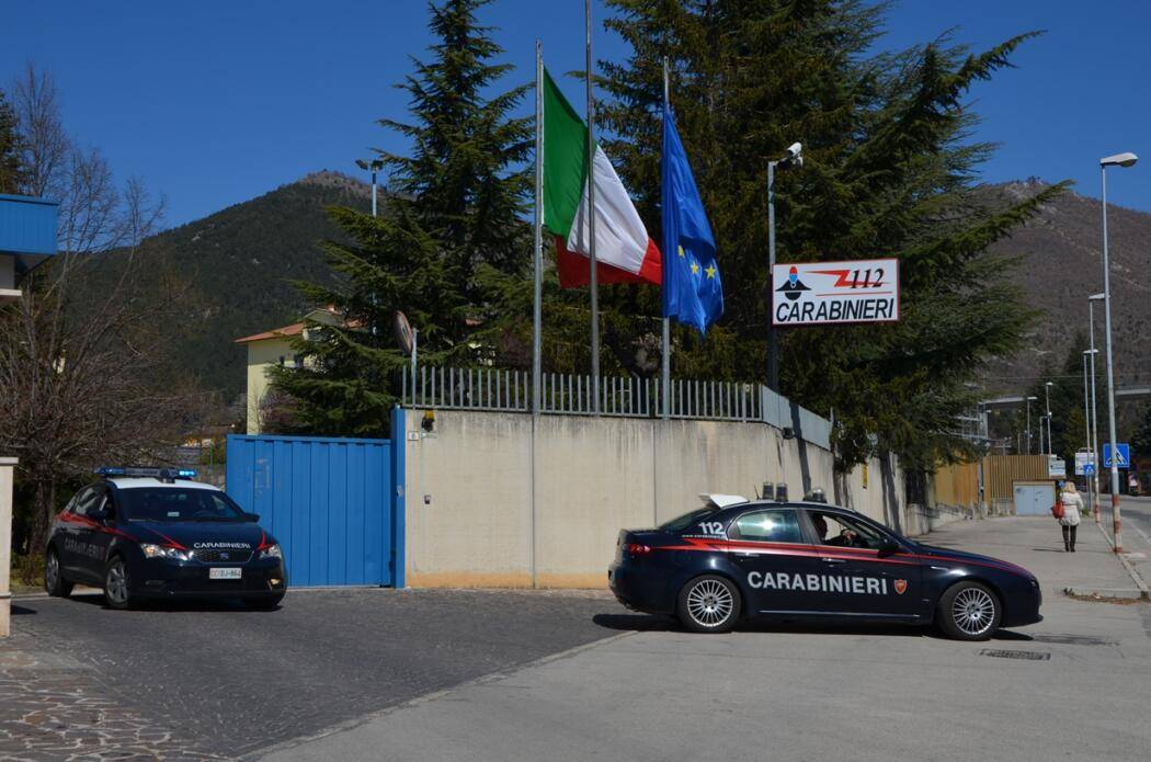CONTROLLI DEI CARABINIERI NELL’AQUILANO: SETTE DENUNCE E TRE PATENTI RITIRATE