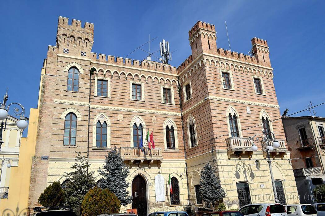 COVID NERETO: SINDACO DISPONE CHIUSURA DEI DISTRIBUTORI AUTOMATICI DALLE 18