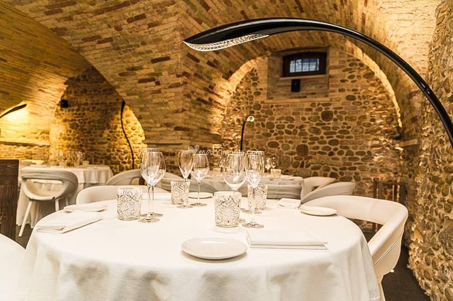 COVID: CENA ALL’ALBA O IN HOTEL, A ROSETO ANCHE NOTTE GRATIS AL “D.ONE”, L’ARTE DI ARRANGIARSI