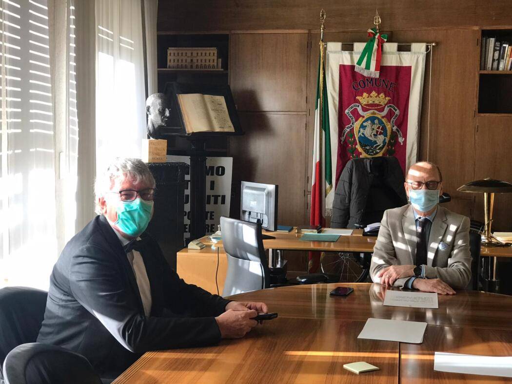 SANITA’: FERRARA INCONTRA SCHAEL, “RIMEDIO A FILE TAMPONI, NO A REPARTO COVID PALAZZINA M, PIU’ DOSI VACCINI”
