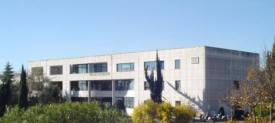 LICEO ‘CURIE’ GIULIANOVA, PROVINCIA INCONTRA PROPRIETARI DEGLI IMMOBILI DA AFFITTARE