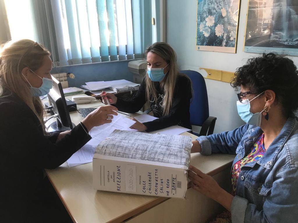 MONTESILVANO, TUTTO PRONTO PER REFEZIONE SCOLASTICA: SERVIZIO MENSA AL VIA TRA QUALCHE GIORNO