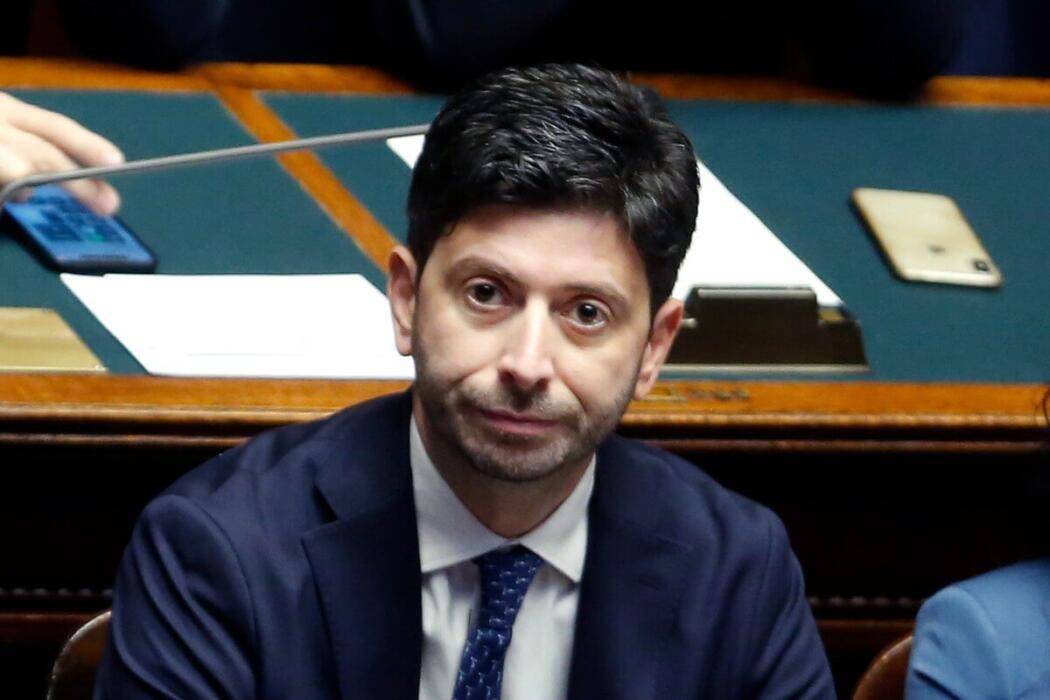 COVID: SPERANZA, “A NATALE EVITARE SPOSTAMENTI NON NECESSARI”