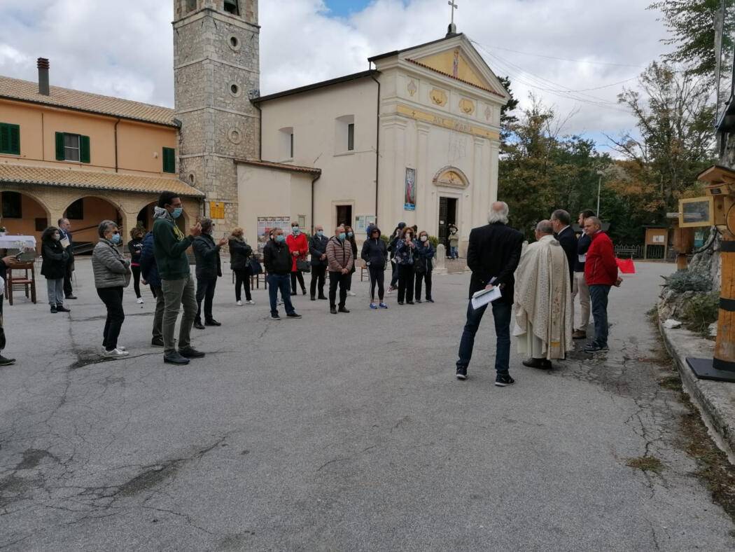 AVEZZANO: INAUGURATA MINI BIBLIOTECA A SANTUARIO PIETRAQUARIA