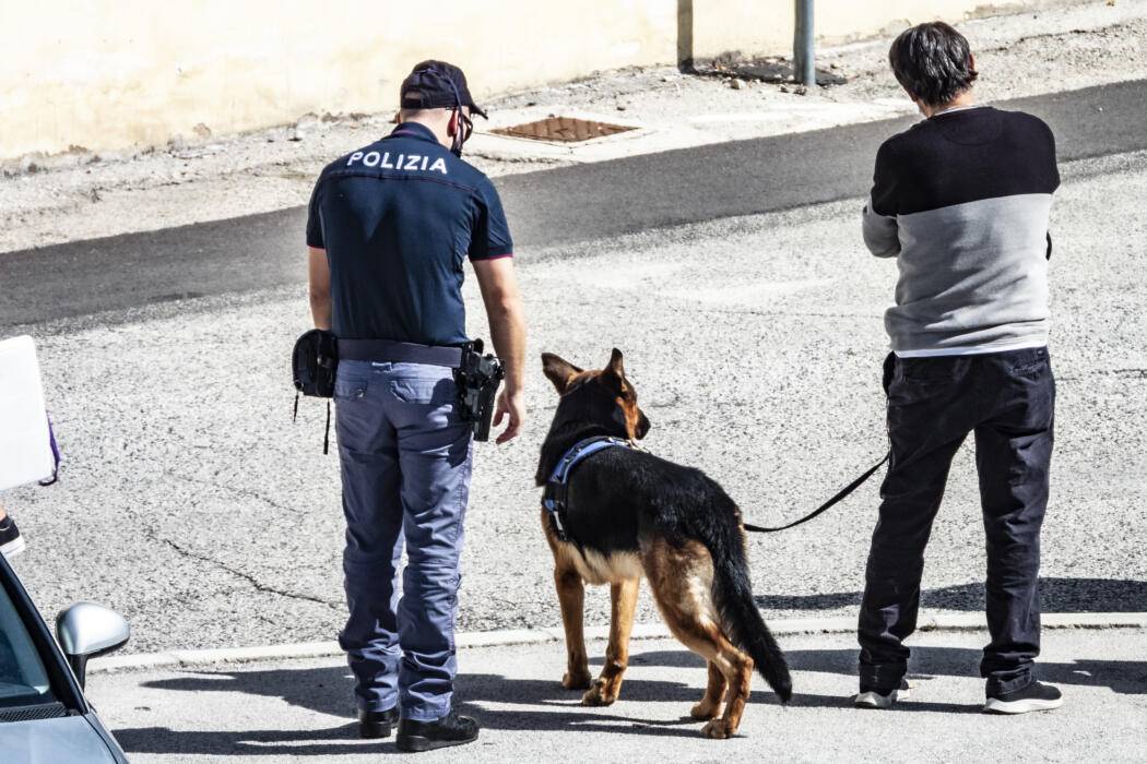 L’AQUILA, DUE 19ENNI AGLI ARRESTI DOMICILIARI PER SPACCIO