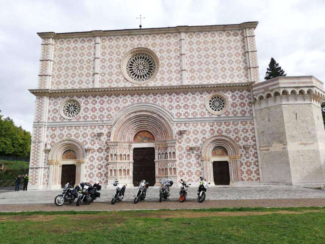 DOMENICA PELLEGRINAGGIO DEI CRESIMANDI ALLA BASILICA DI COLLEMAGGIO: CI SARA’ IL CARDINALE PETROCCHI