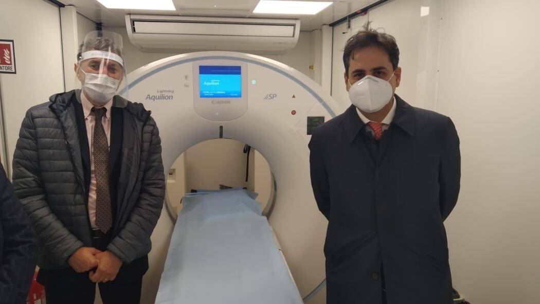 COVID: MARSILIO, INAUGURATA TAC MOBILE ALL’OSPEDALE DI TERAMO
